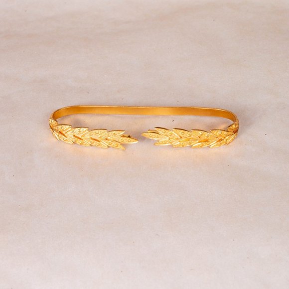 ARCHIBALD GOLD BRACELET | WOMENS - Picture 2 of 2